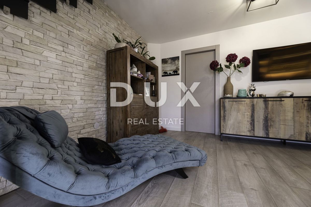 Isola di Krk - Lussuosa villa in pietra con piscina