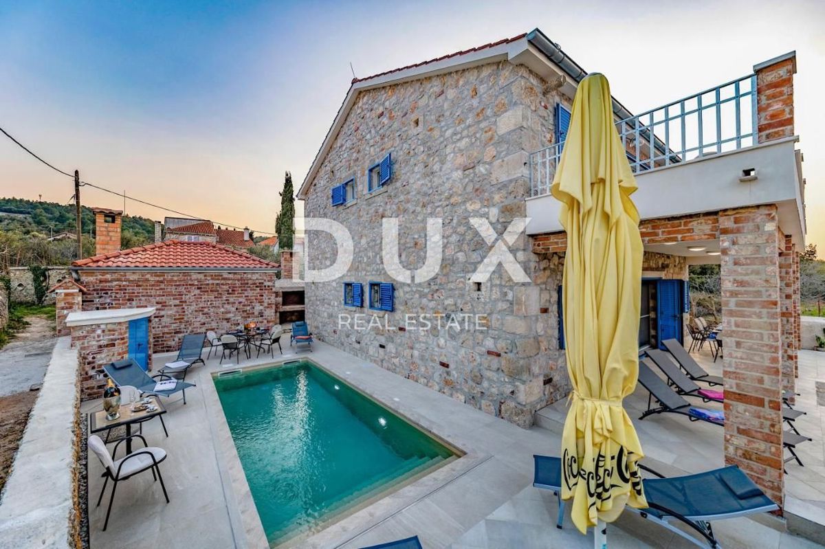 ISOLA DI PAŠMAN, ŽDRELAC - Lussuosa villa in pietra con piscina sul mare