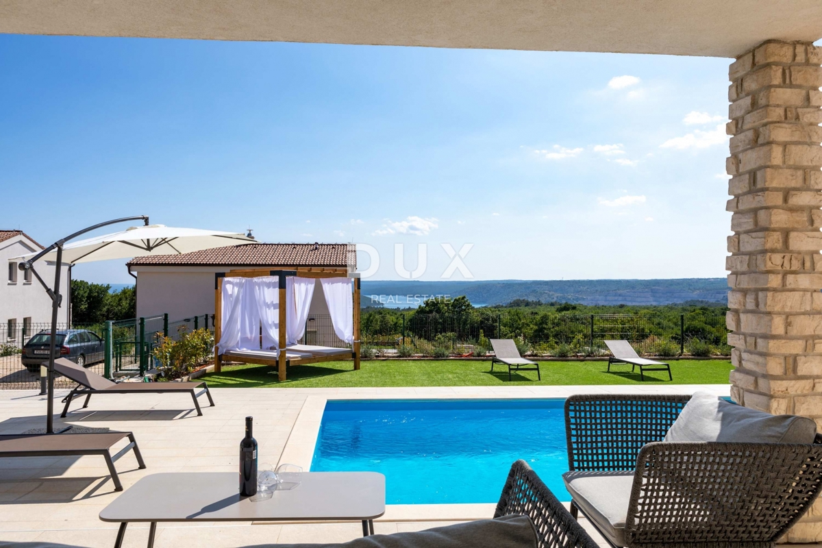 ISTRIA, RABAC - Casa confortevole con piscina e vista mare