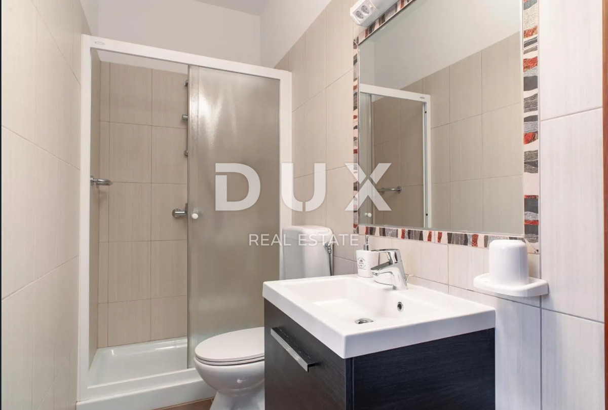 ISTRIA, ŽMINJ (DISTINI) - Impressionante casa in pietra istriana con piscina