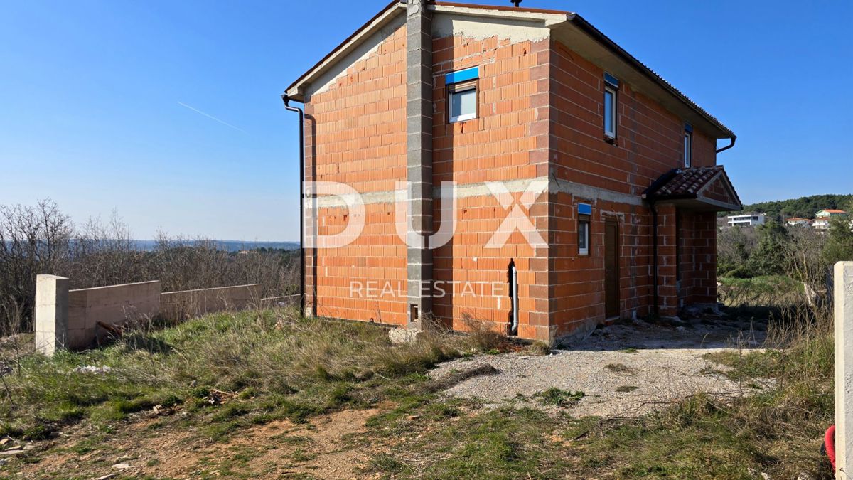 ISTRIA, RABAC - Casa in costruzione con vista mare