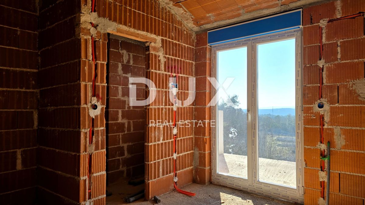 ISTRIA, RABAC - Casa in costruzione con vista mare