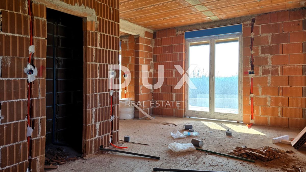 ISTRIA, RABAC - Casa in costruzione con vista mare