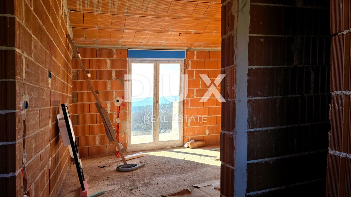 ISTRIA, RABAC - Casa in costruzione con vista mare