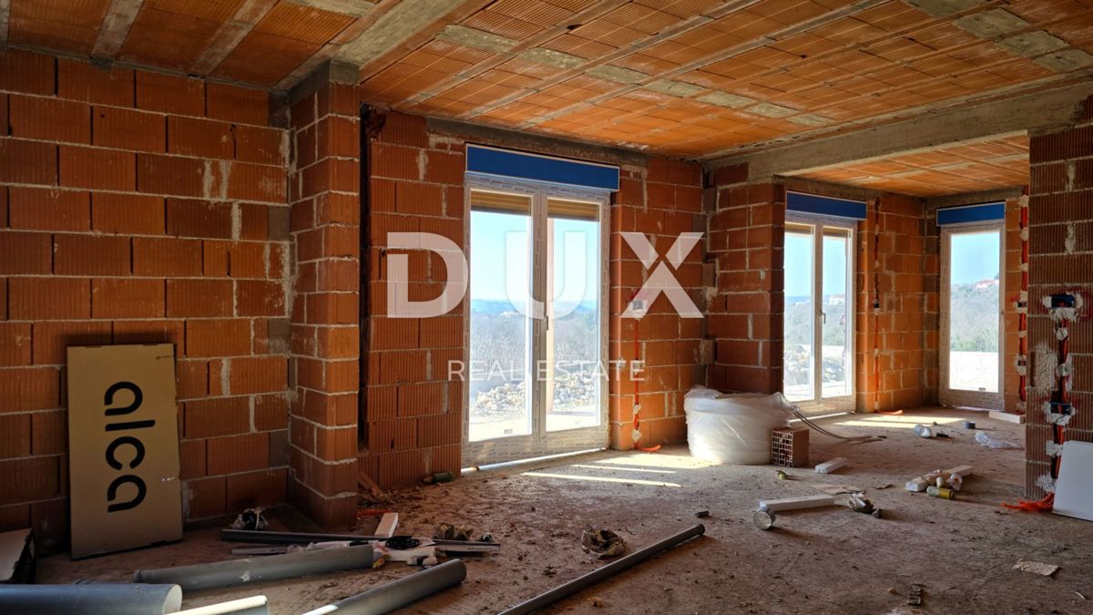 ISTRIA, RABAC - Casa in costruzione con vista mare