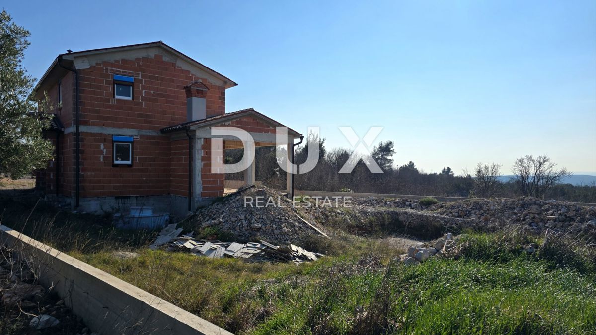 ISTRIA, RABAC - Casa in costruzione con vista mare