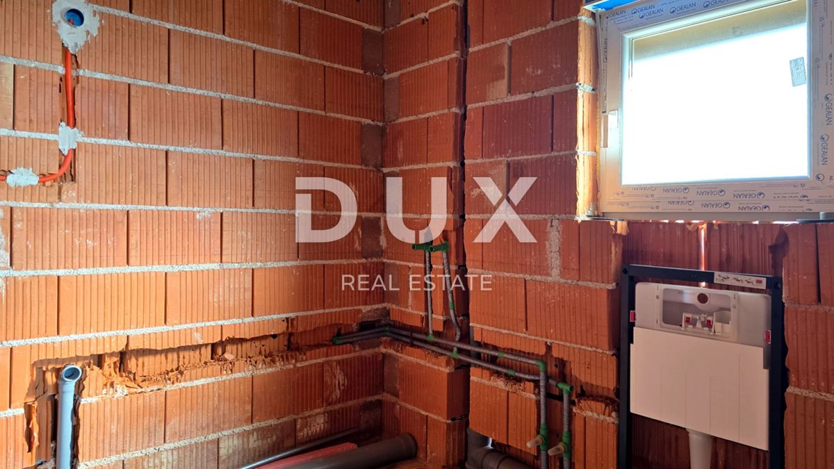 ISTRIA, RABAC - Casa in costruzione con vista mare