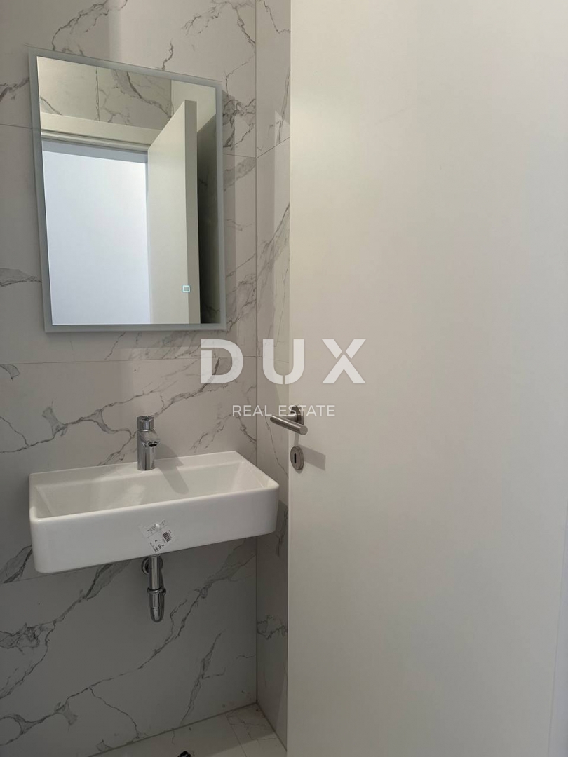 ISTRIA, NOVIGRAD - Appartamento in un nuovo edificio con vista mare