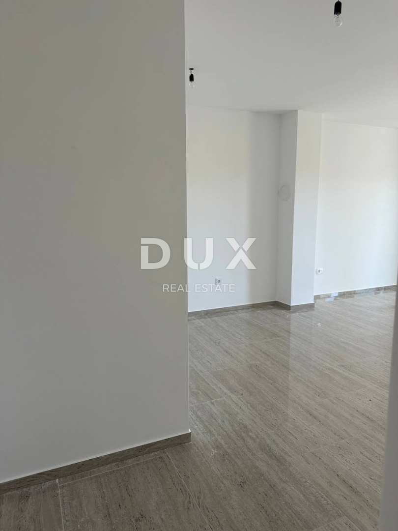 ISTRIA, NOVIGRAD - Appartamento in un nuovo edificio con vista mare