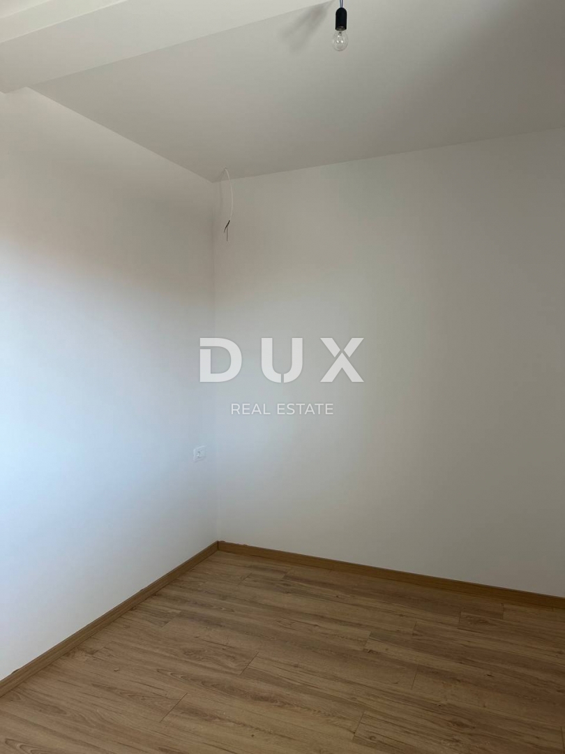 ISTRIA, NOVIGRAD - Appartamento in un nuovo edificio con vista mare