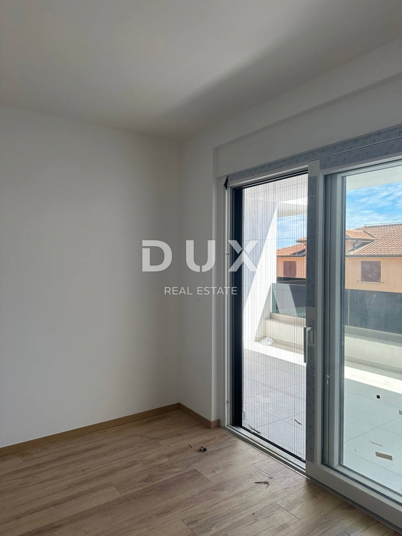 ISTRIA, NOVIGRAD - Appartamento in un nuovo edificio con vista mare