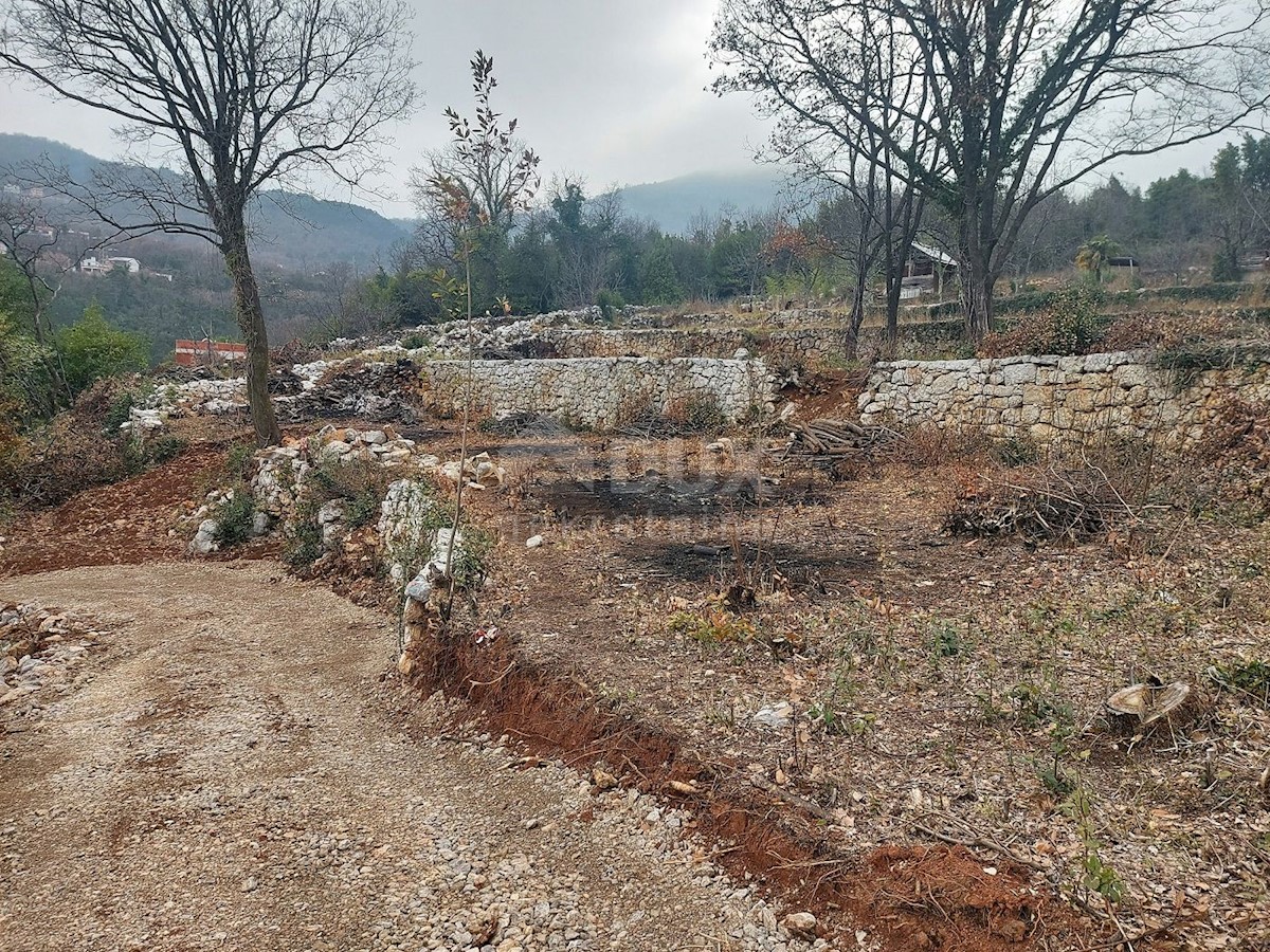 OPATIJA, IČIĆI - terreno edificabile 771m2 con permesso di costruire e vista mare per appartamenti / villa / casa in affitto - vacanza con piscina / casa bifamiliare