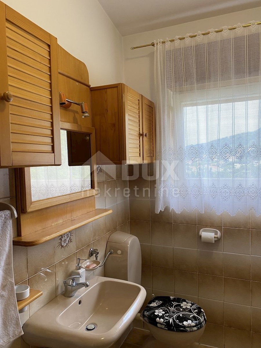 OPATIJA - Appartamento con loggia e vista mare