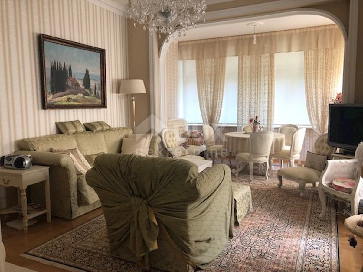 OPATIJA - Appartamento in villa, una rarità sul mercato