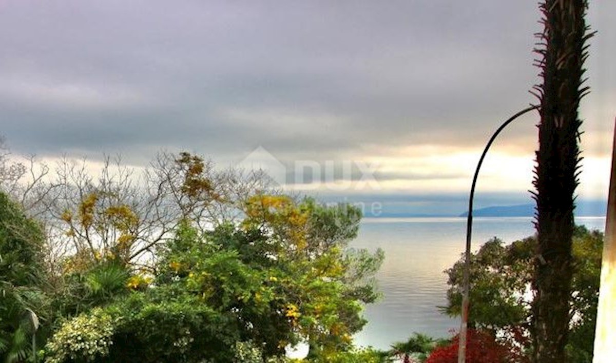 LOVRAN - appartamento seconda fila al mare, 35m2, vista mare