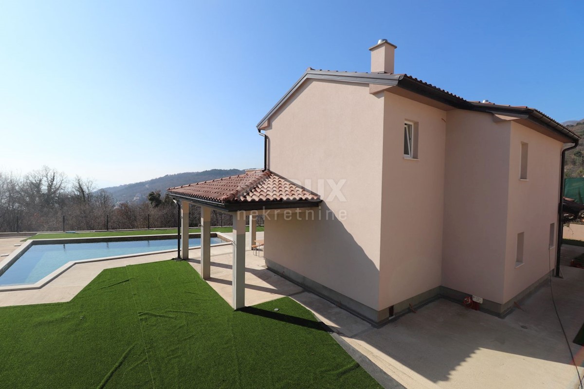 Opatija, Bregi - Casa di nuova costruzione con piscina e vista mare