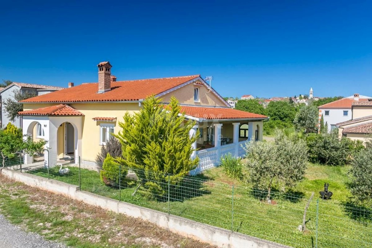 ISTRIA, LIŽNJAN - Piano terra con giardino paesaggistico