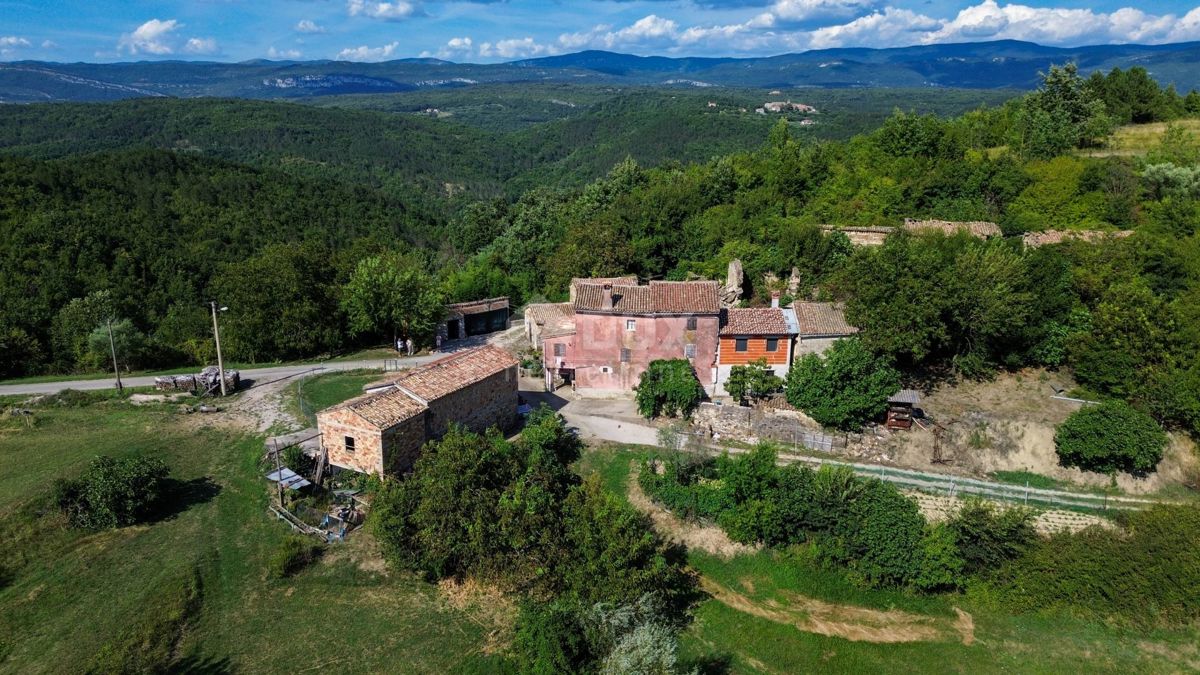 Casa Duričići, Buzet, 400m2