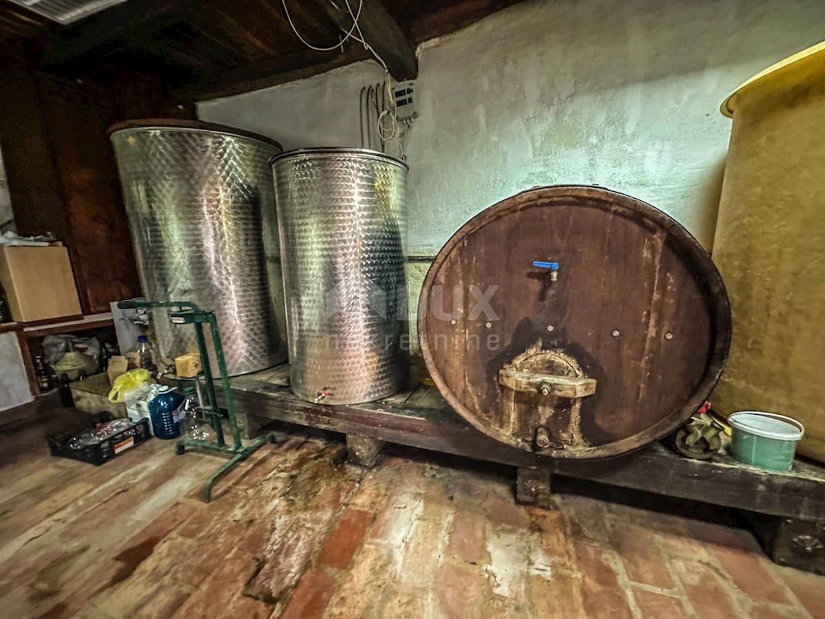 Casa Duričići, Buzet, 400m2