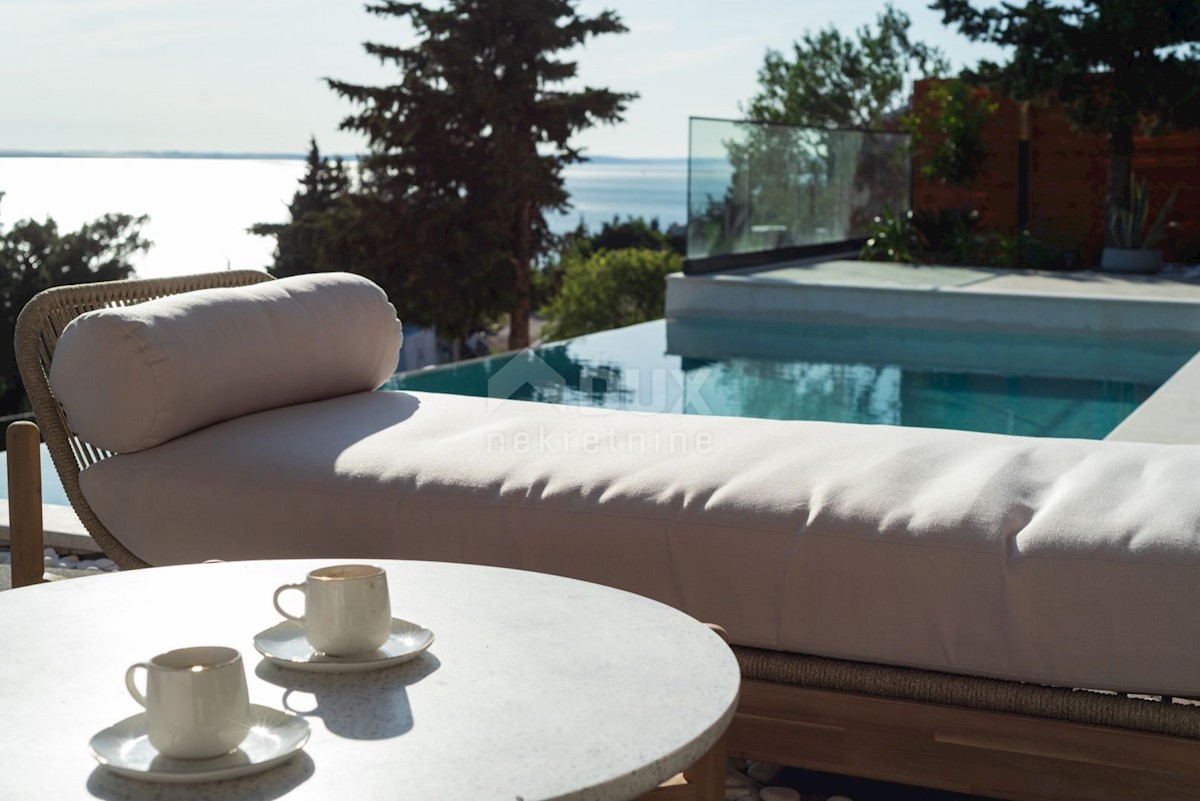 ZADAR, STARIGRAD - Villa di lusso a 100 m dal mare
