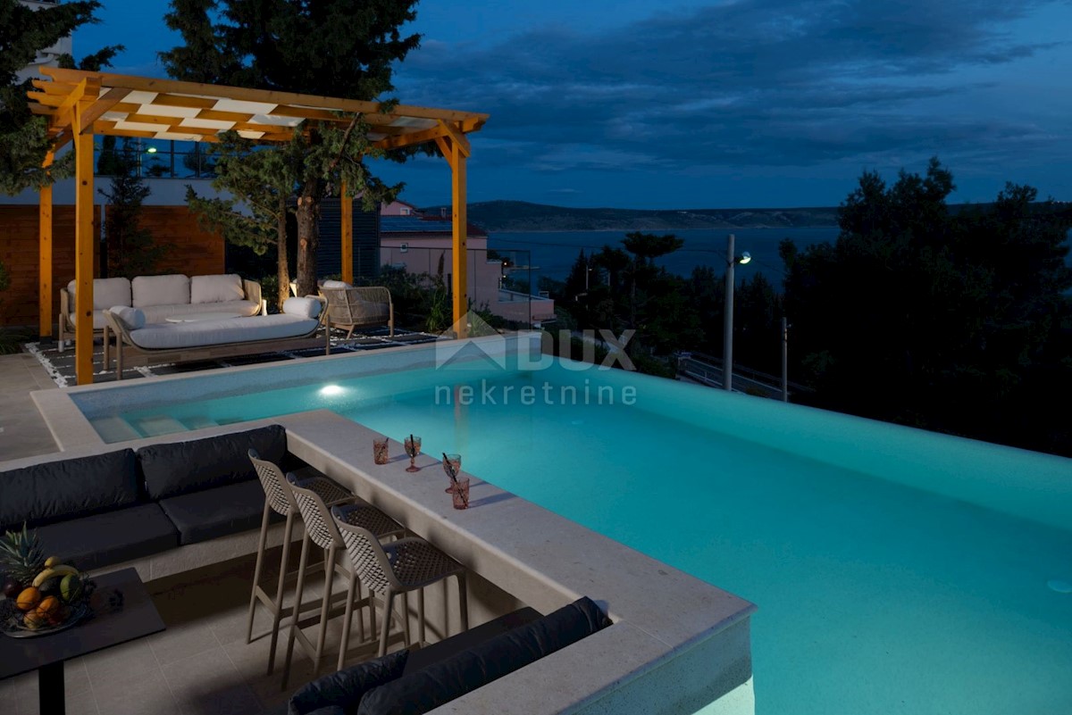 ZADAR, STARIGRAD - Villa di lusso a 100 m dal mare