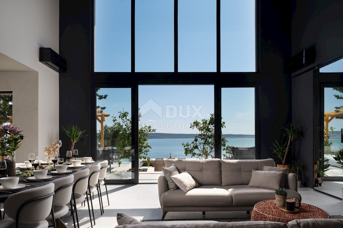 ZADAR, STARIGRAD - Villa di lusso a 100 m dal mare