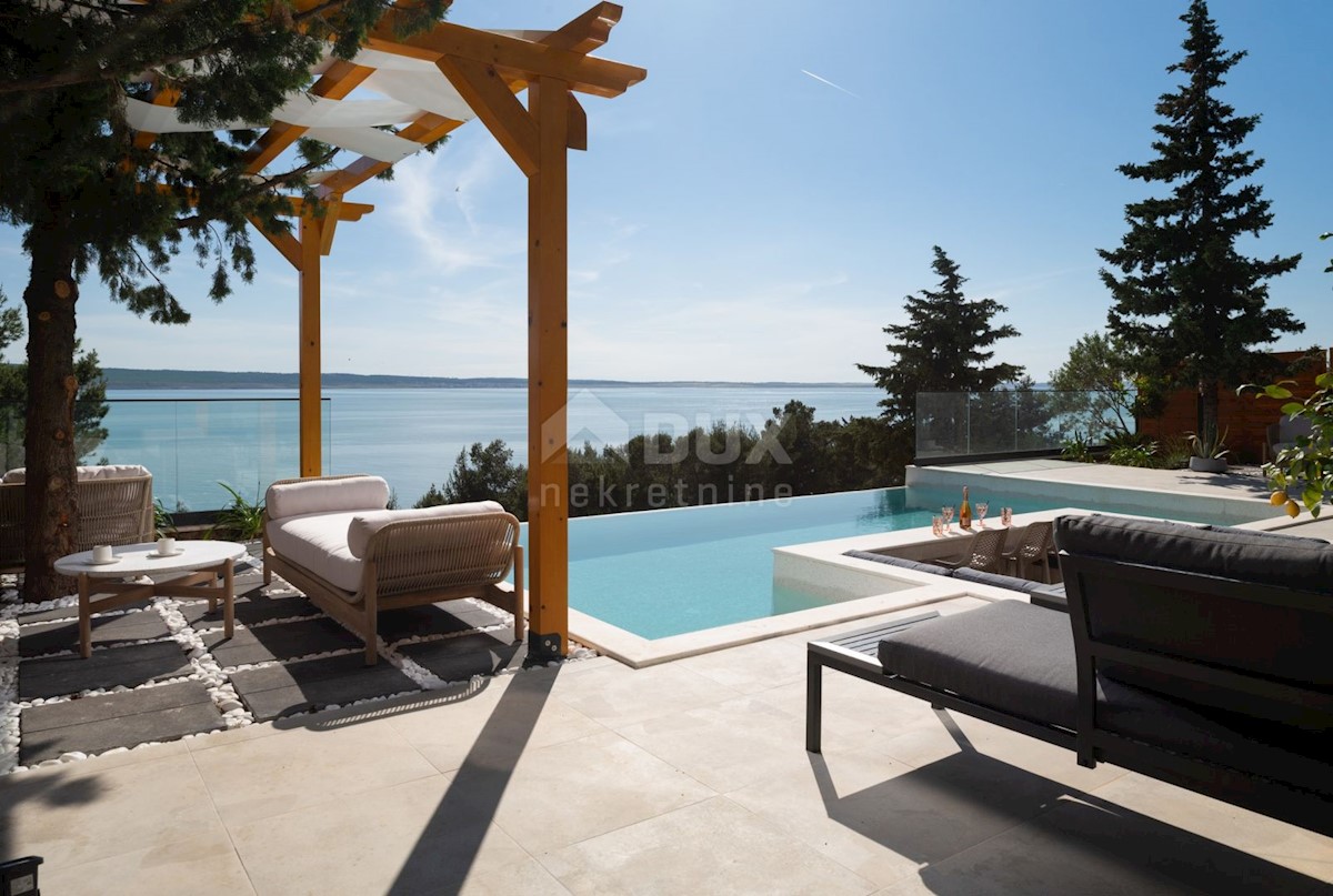 ZADAR, STARIGRAD - Villa di lusso a 100 m dal mare