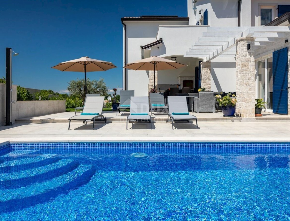 ISTRIA, POREČ - Villa in una posizione ambita