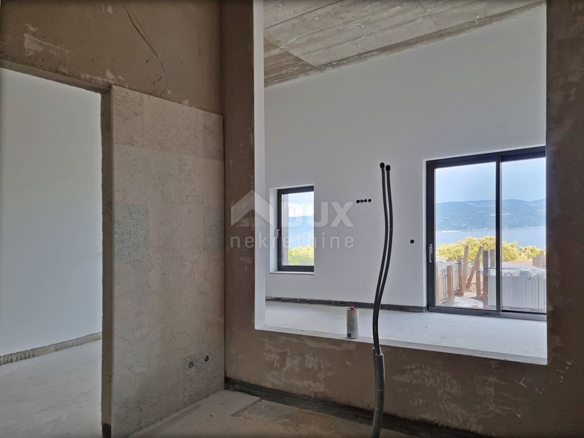 ISTRIA, RABAC - Un'imponente villa con una vista sensazionale