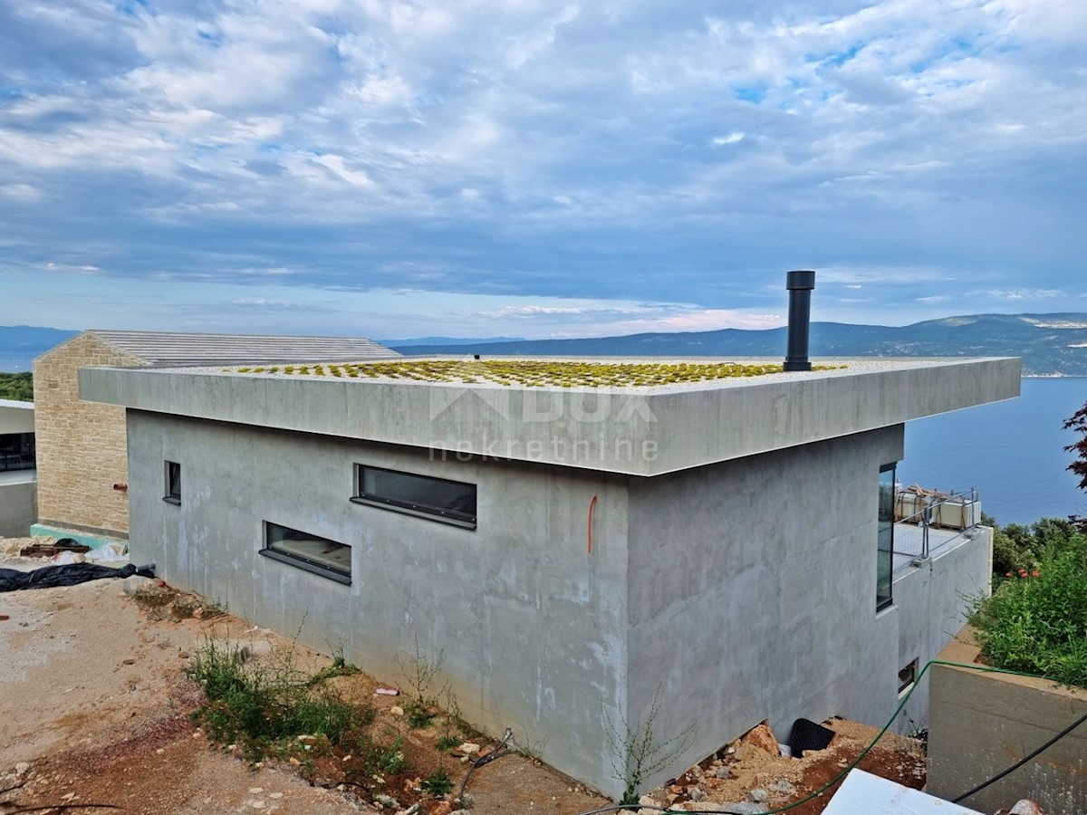 ISTRIA, RABAC - Un'imponente villa con una vista sensazionale