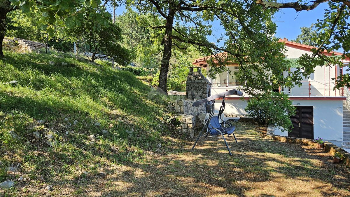 OPATIJA, SVETA JELENA - casa 200m2 con vista mare + ambiente 1000m2