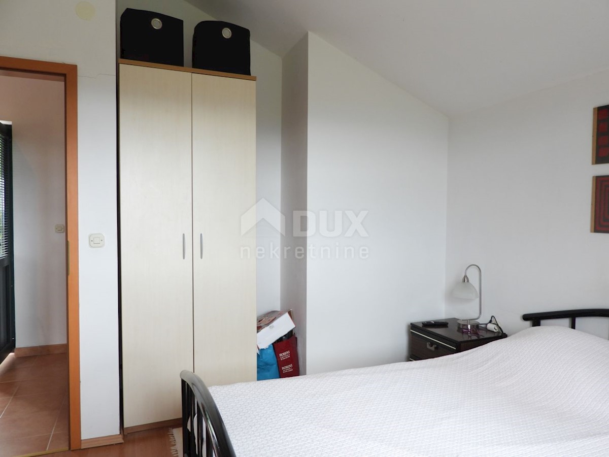 KRK, DOBRINJ - casa indipendente 135m2 con vista mare + ambiente 150m2