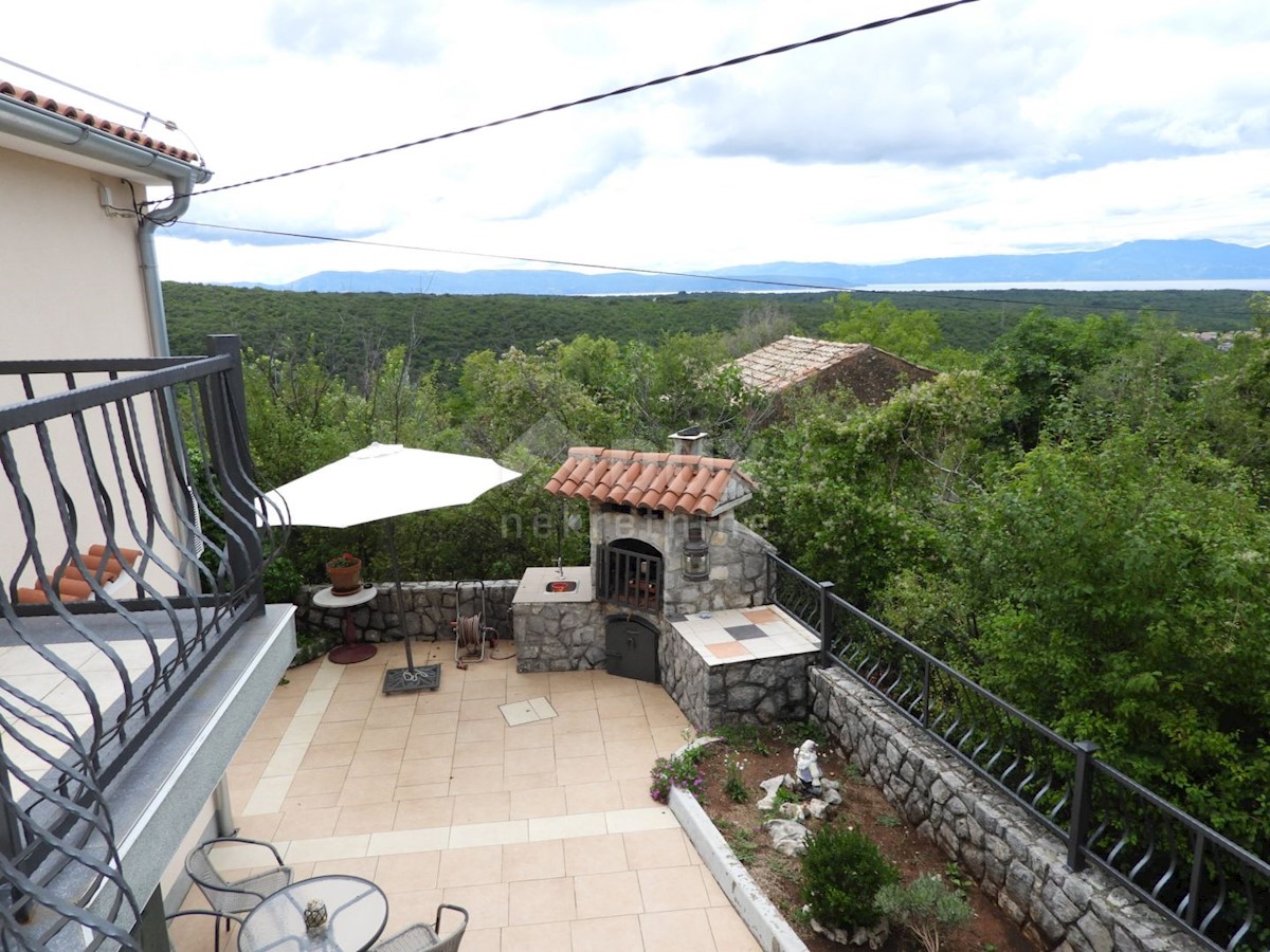 KRK, DOBRINJ - casa indipendente 135m2 con vista mare + ambiente 150m2