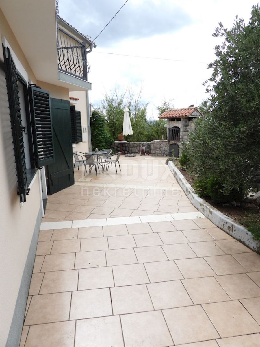 KRK, DOBRINJ - casa indipendente 135m2 con vista mare + ambiente 150m2