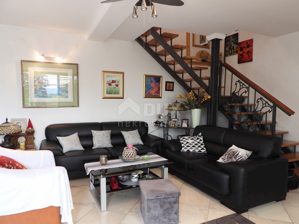 KRK, DOBRINJ - casa indipendente 135m2 con vista mare + ambiente 150m2