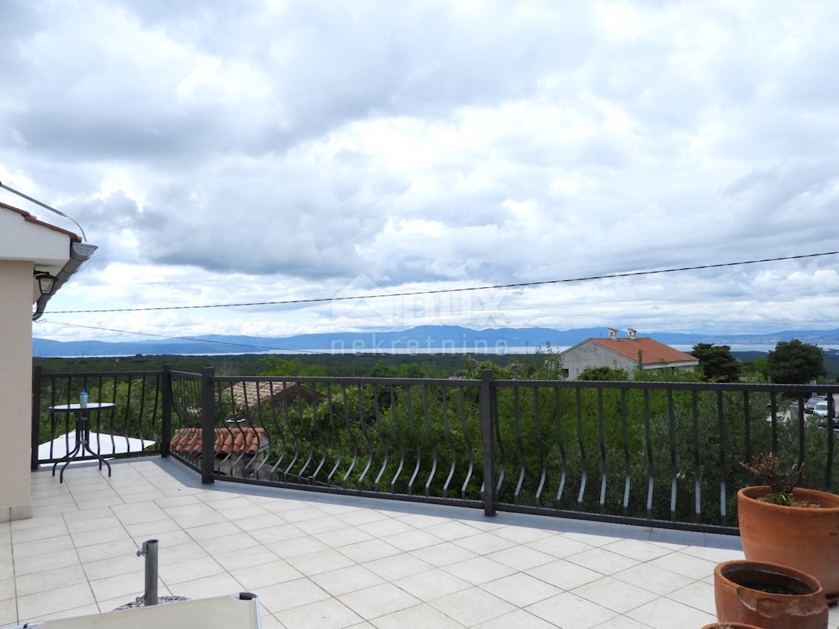 KRK, DOBRINJ - casa indipendente 135m2 con vista mare + ambiente 150m2