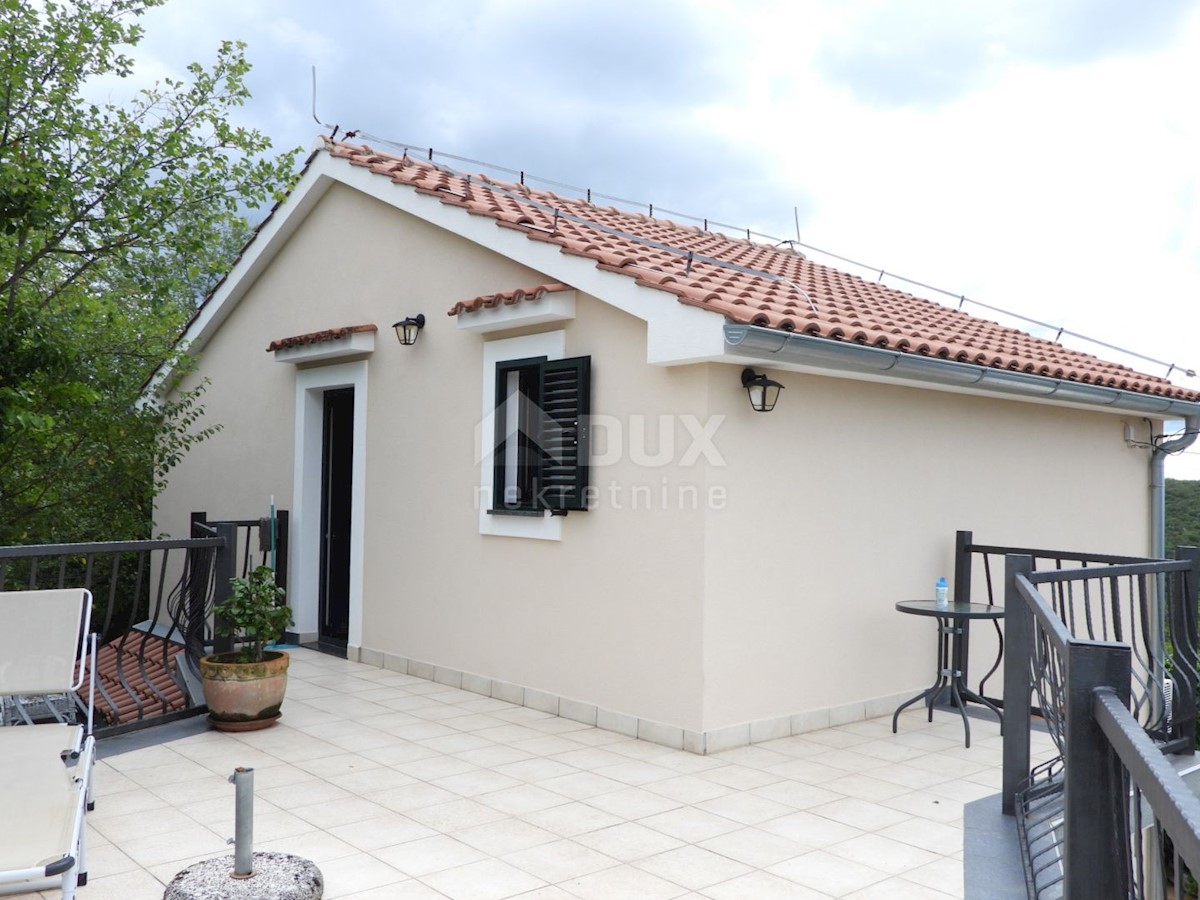 KRK, DOBRINJ - casa indipendente 135m2 con vista mare + ambiente 150m2