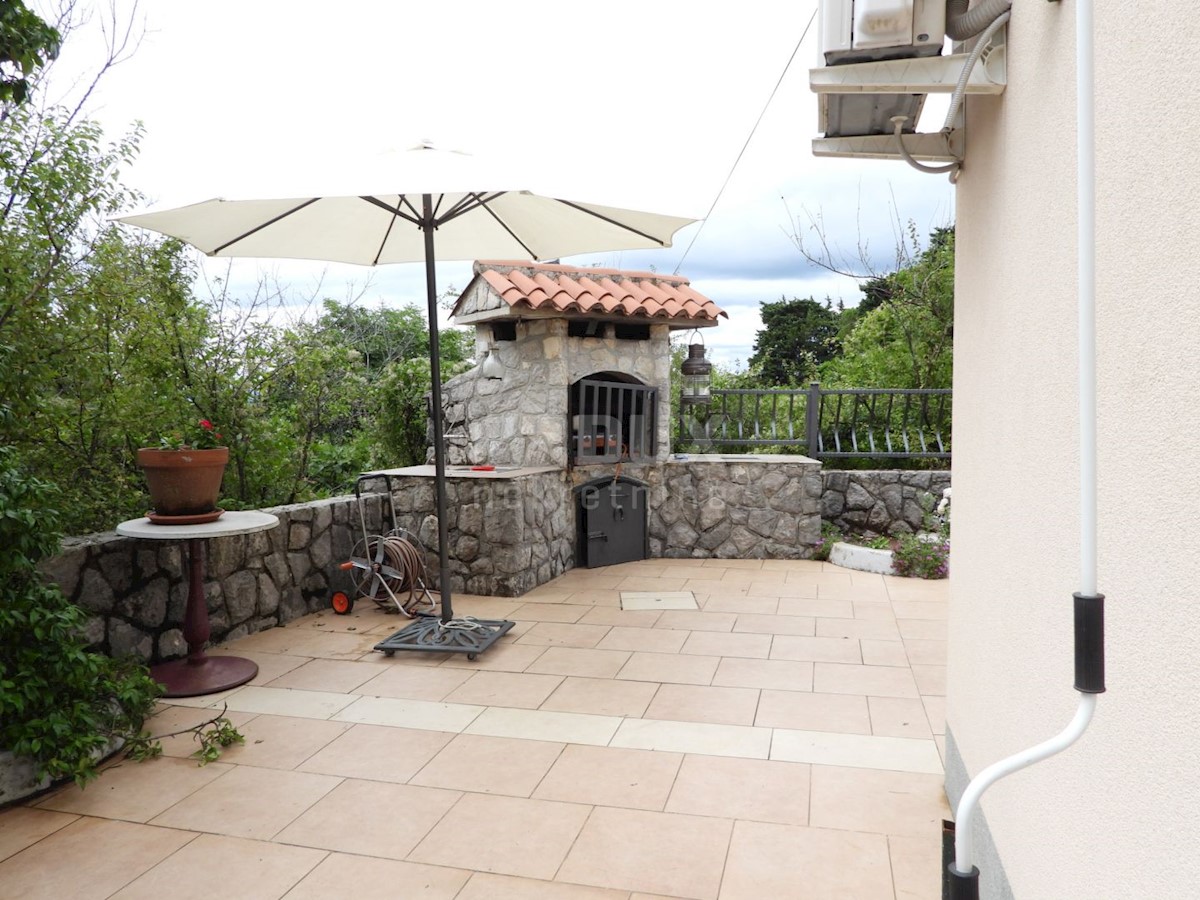 KRK, DOBRINJ - casa indipendente 135m2 con vista mare + ambiente 150m2