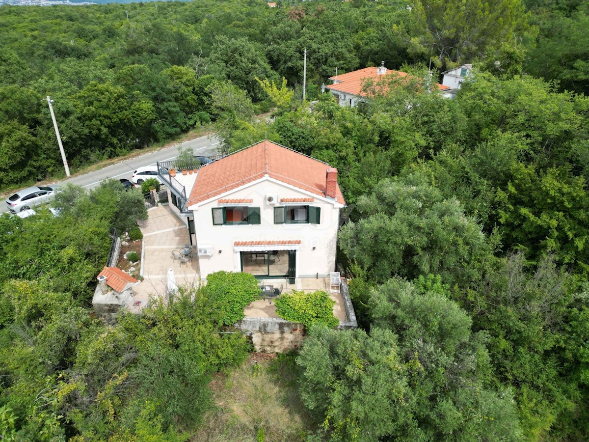 KRK, DOBRINJ - casa indipendente 135m2 con vista mare + ambiente 150m2