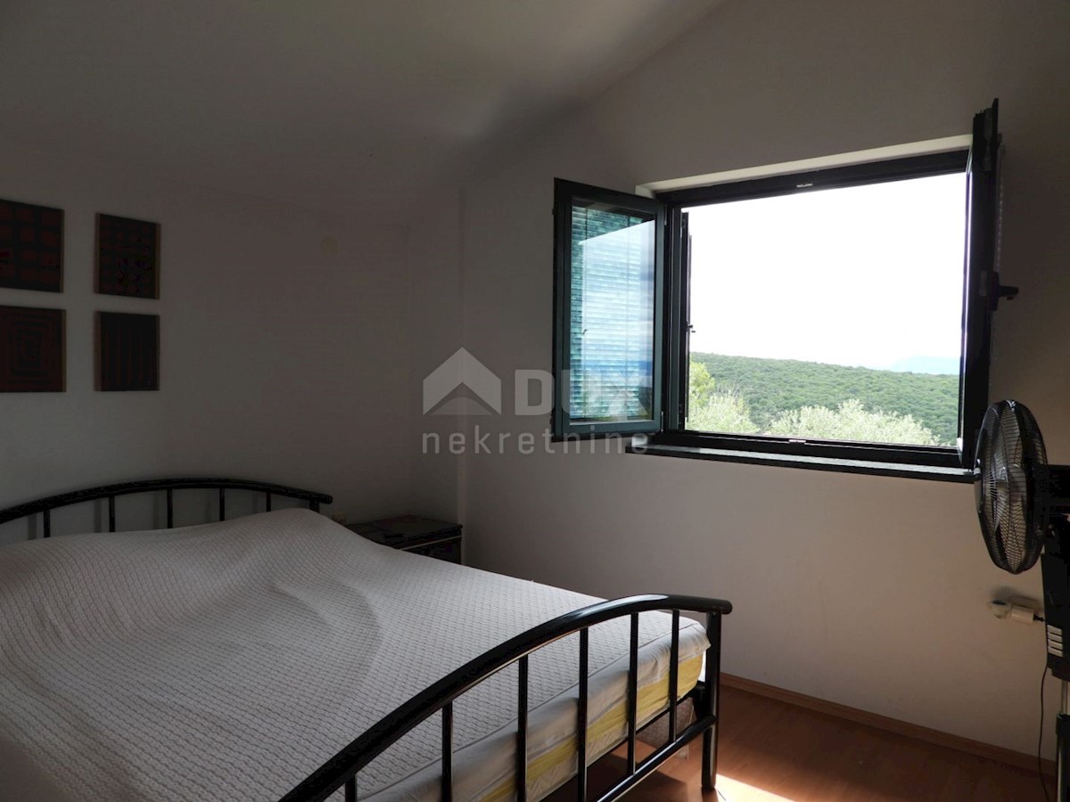 KRK, DOBRINJ - casa indipendente 135m2 con vista mare + ambiente 150m2