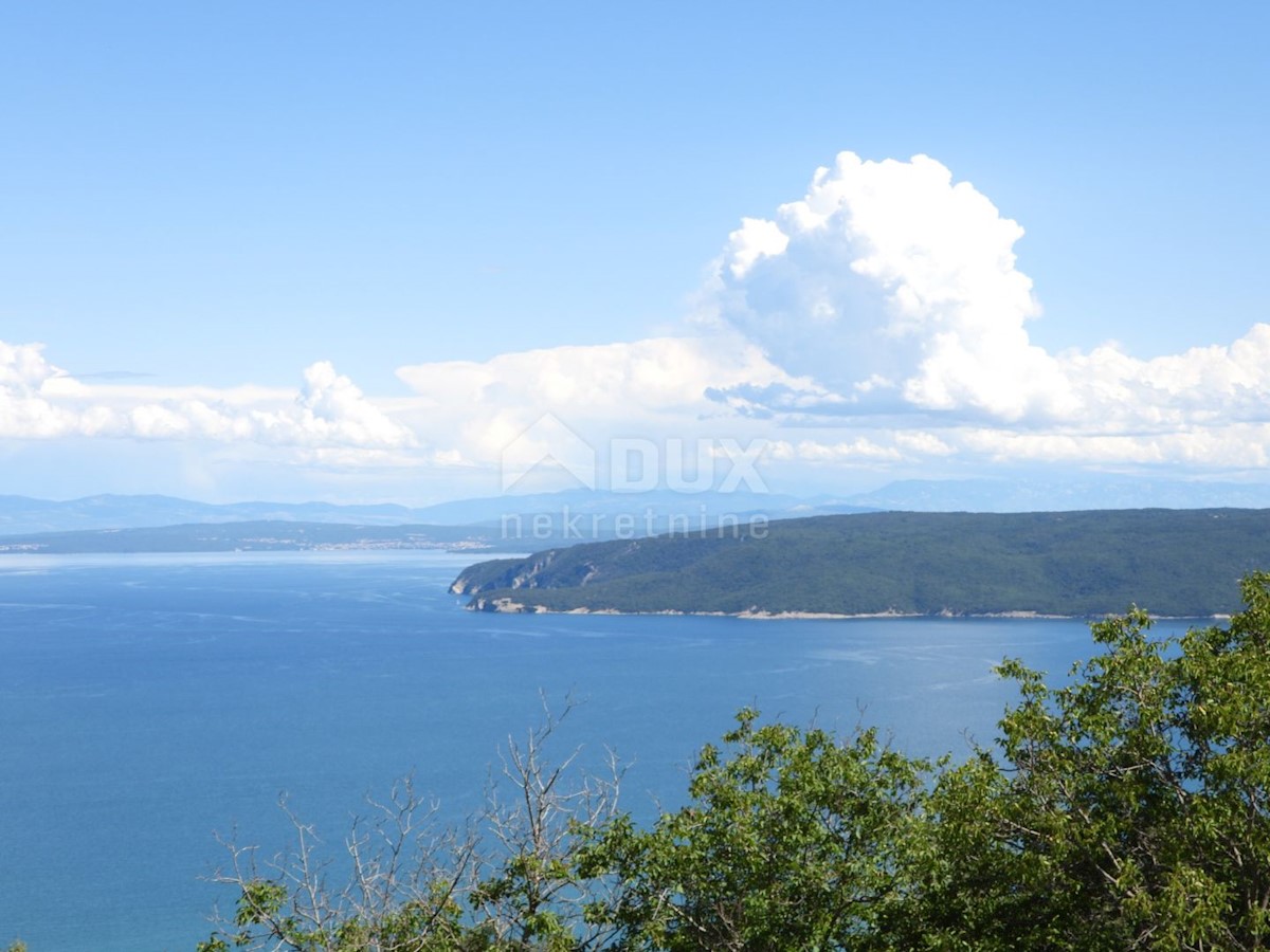 OPATIA, ST. JELENA - villa 250m2 con vista panoramica sul mare e piscina + giardino paesaggistico 1200m2