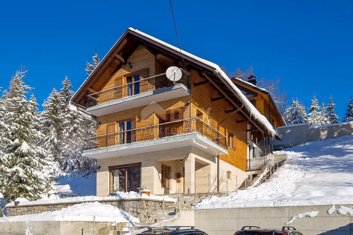 GORSKI KOTAR, TRŠĆE - Villa di lusso con piscina nel cuore della natura