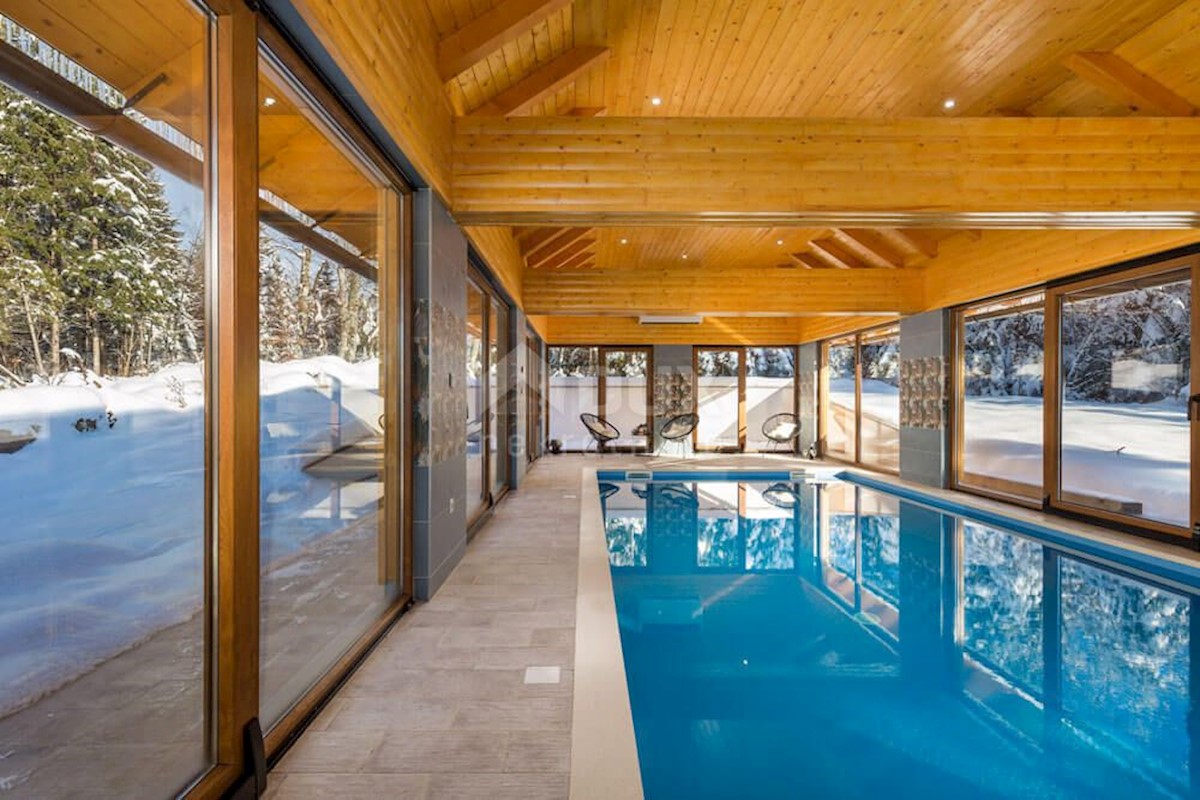 GORSKI KOTAR, TRŠĆE - Villa di lusso con piscina nel cuore della natura