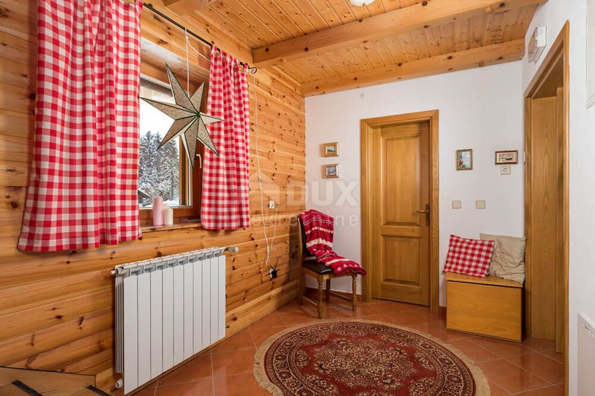 GORSKI KOTAR, TRŠĆE - Villa di lusso con piscina nel cuore della natura