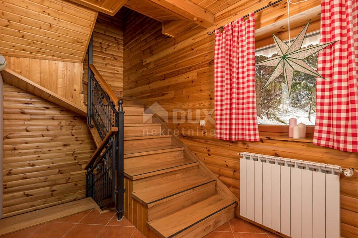 GORSKI KOTAR, TRŠĆE - Villa di lusso con piscina nel cuore della natura