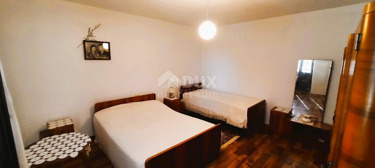 ISTRIA, BARBAN - Casa con ampio giardino e bellissima vista mare, OCCASIONE!