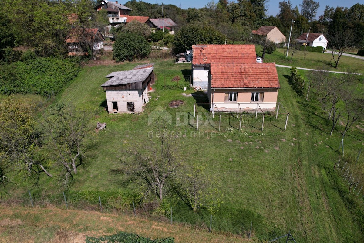 Casa Velika Jelsa, Karlovac, 100m2
