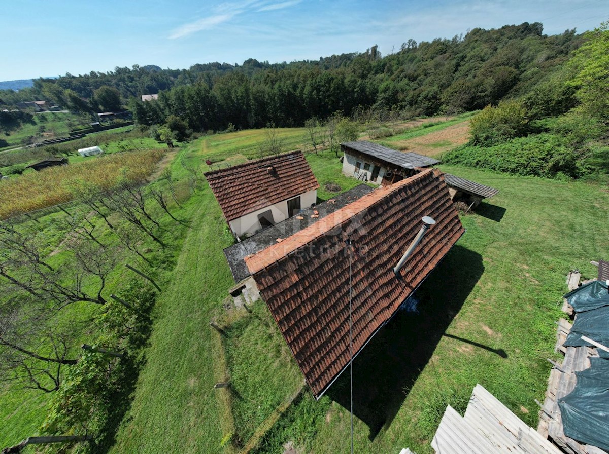 Casa Velika Jelsa, Karlovac, 100m2
