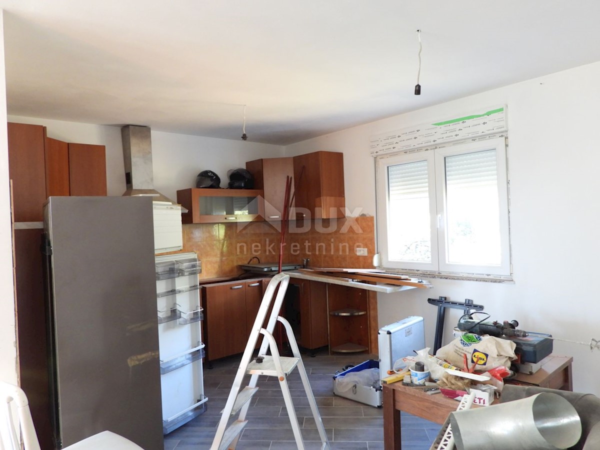 RIJEKA, MARINIĆI, PEHLIN - casa 250 m2 con vista mare + dintorni 600 m2