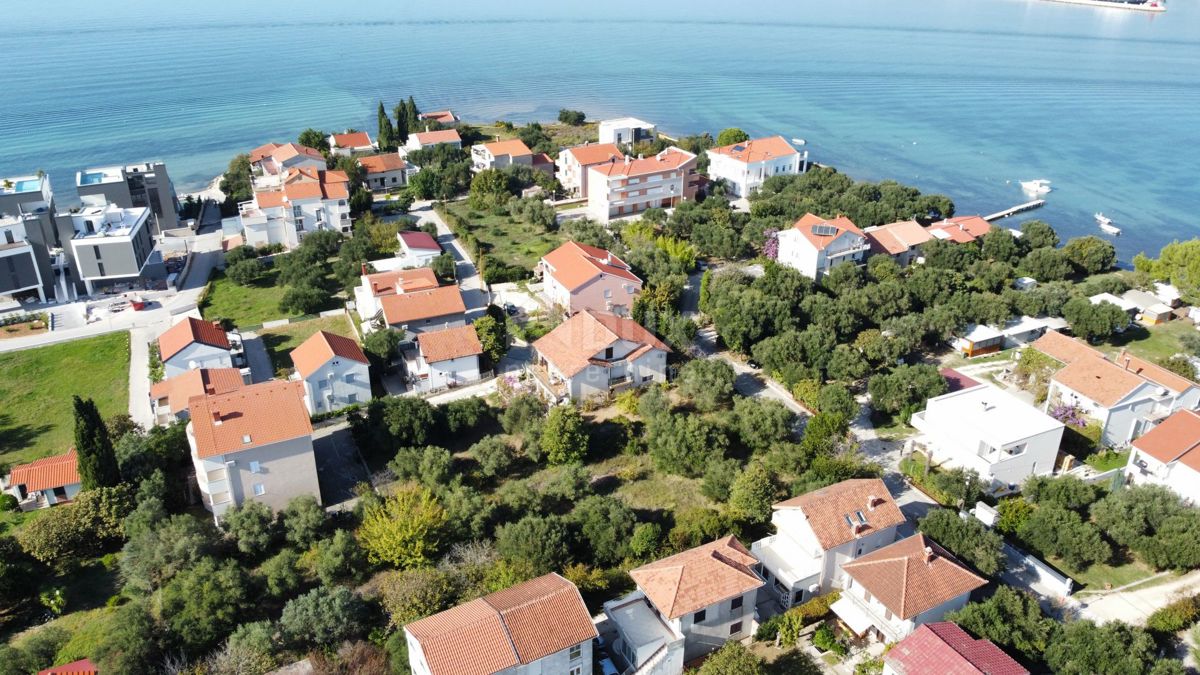 ZADAR, SUKOŠAN - Terreno edificabile con potenziale di investimento